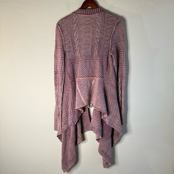 Free People All Washed Out Knit Cardigan Asymmetrical Hem Open Front Size Small - Picture 8 of 11